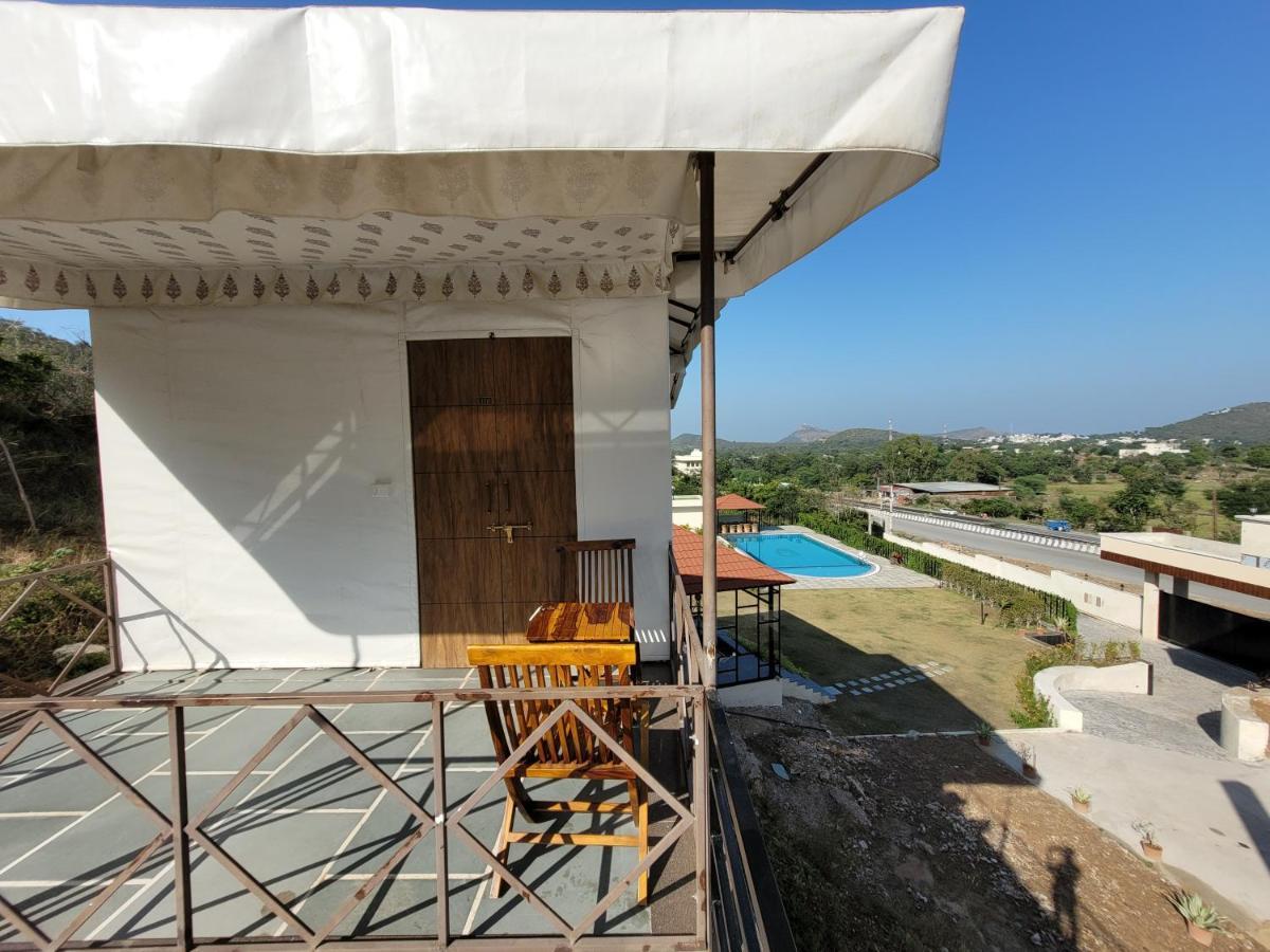 Aura Gold Resort Udaipur Kültér fotó
