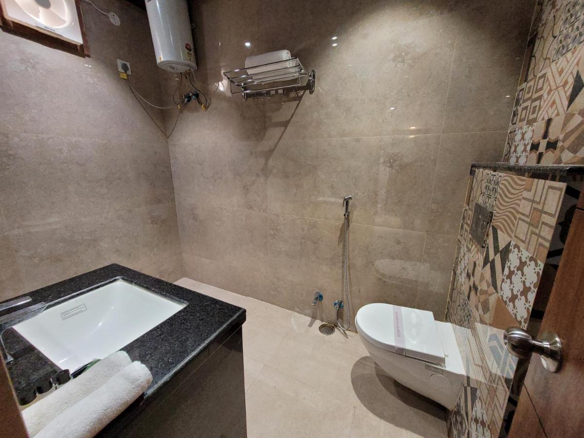 Aura Gold Resort Udaipur Kültér fotó