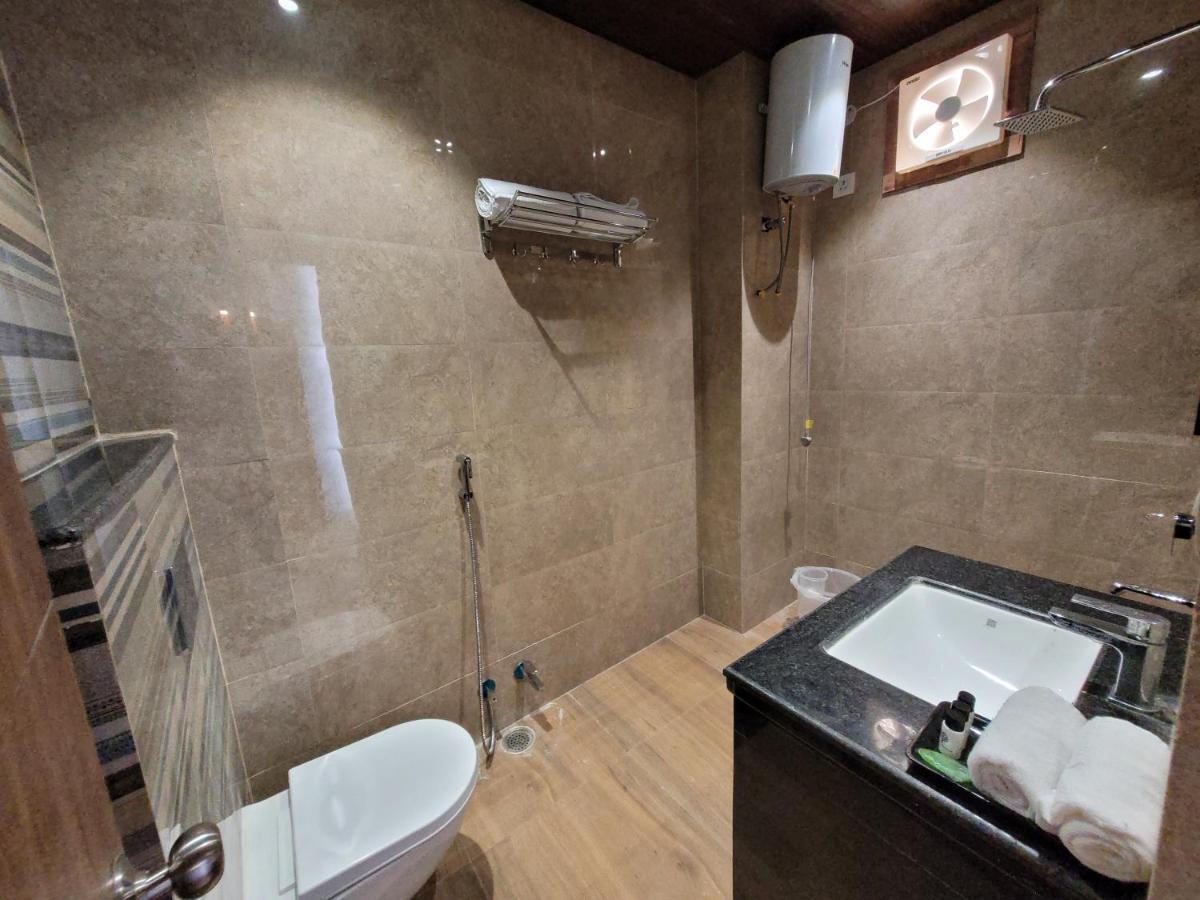 Aura Gold Resort Udaipur Kültér fotó
